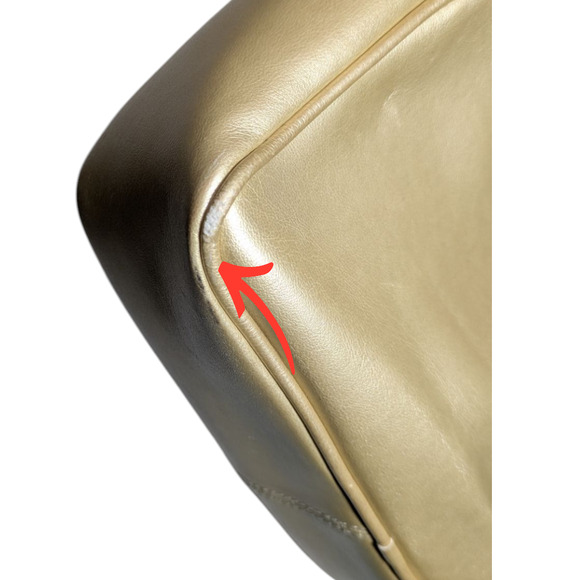 GIANI BERNINI - Gold Purse - Handbag -10x8x3 - Chain and Leather Strap - Picture 6 of 12